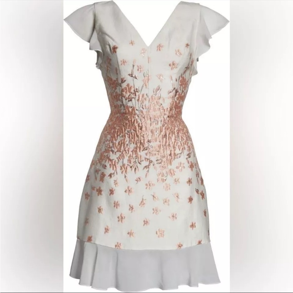 Chi chi London esmee floral jacquard dress size 12 nwt - Picture 3 of 8